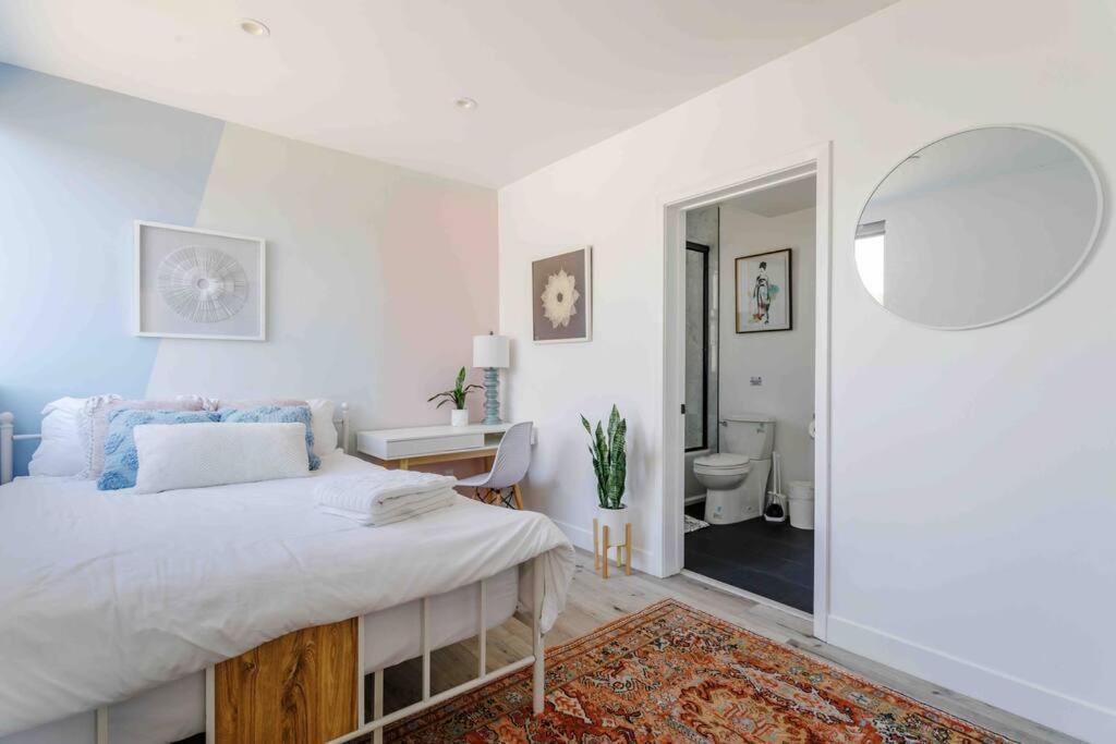 Appartamento Hollywood Art House With Bright Sunlight Los Angeles Esterno foto