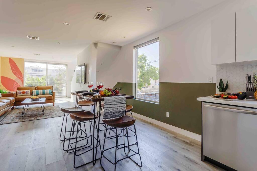 Appartamento Hollywood Art House With Bright Sunlight Los Angeles Esterno foto